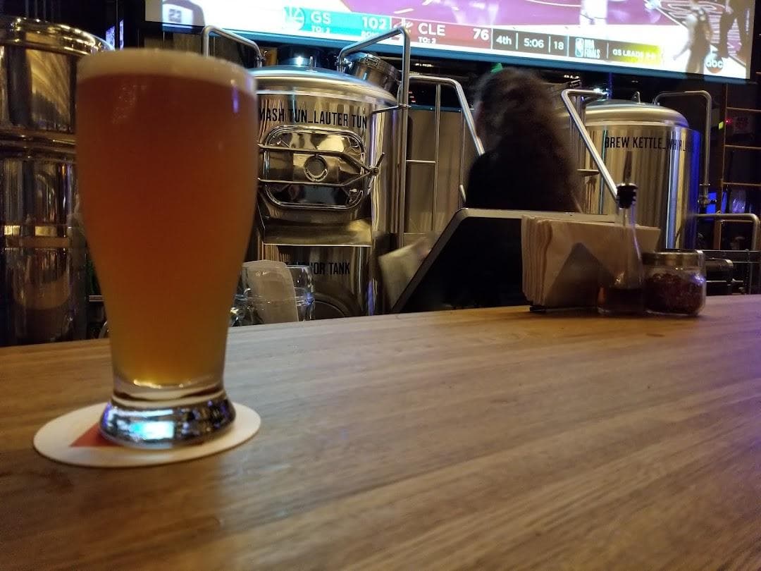 141 Lawrence St photo 1