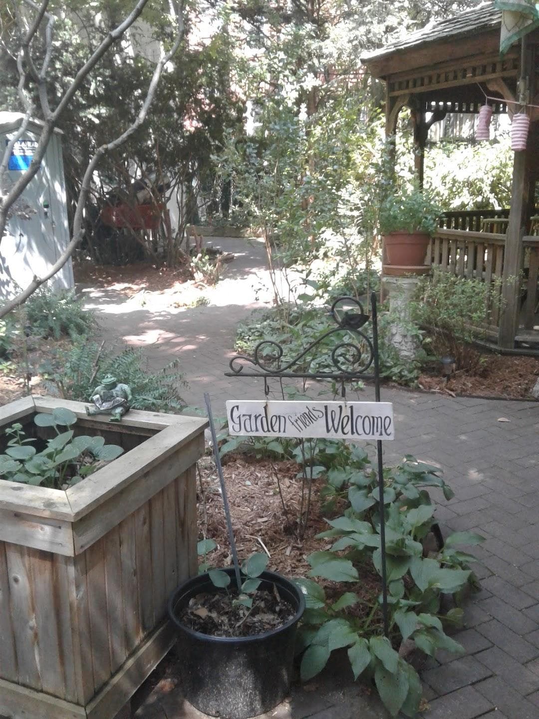 All People's photo 4