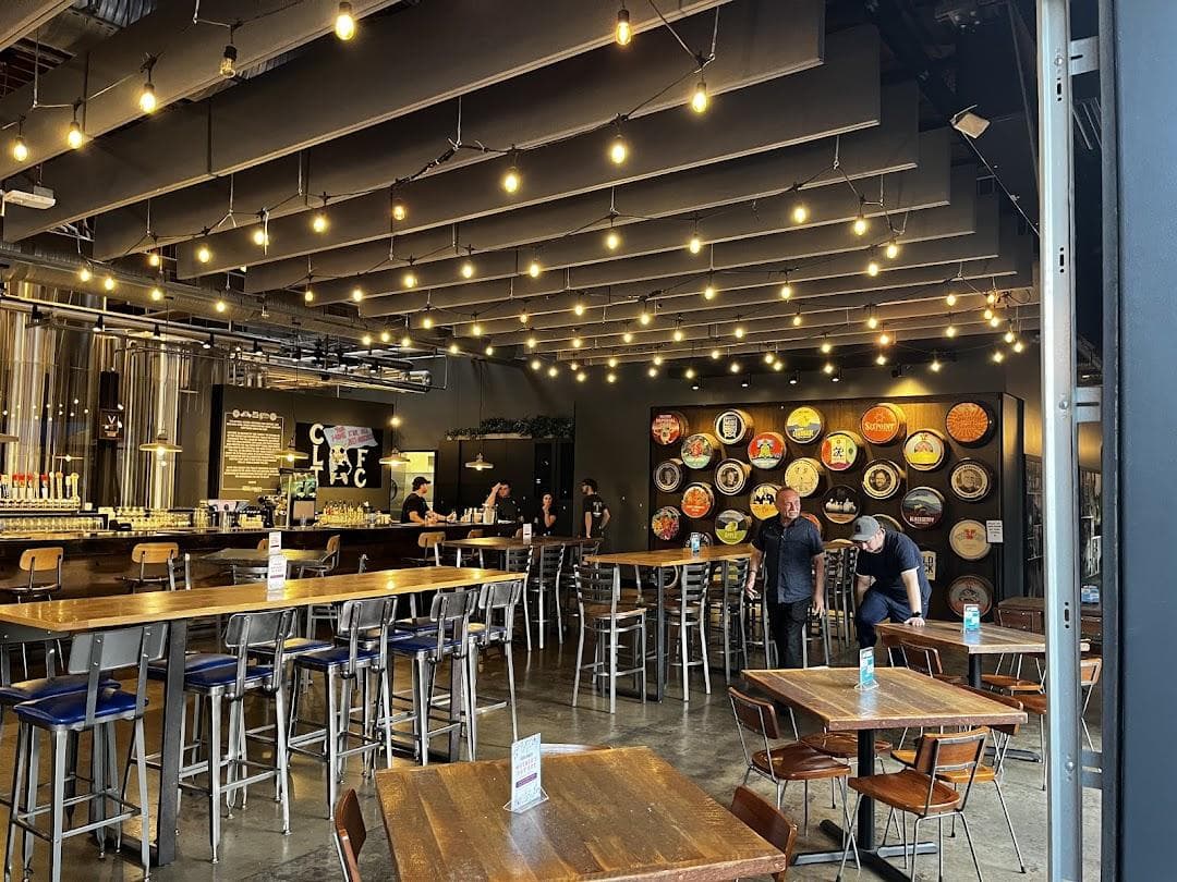 Brewers At 4001 Yancey photo 1