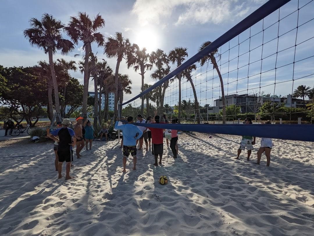 Altos Del Mar Park photo 2