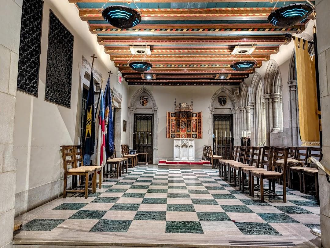 St James' Church photo 2