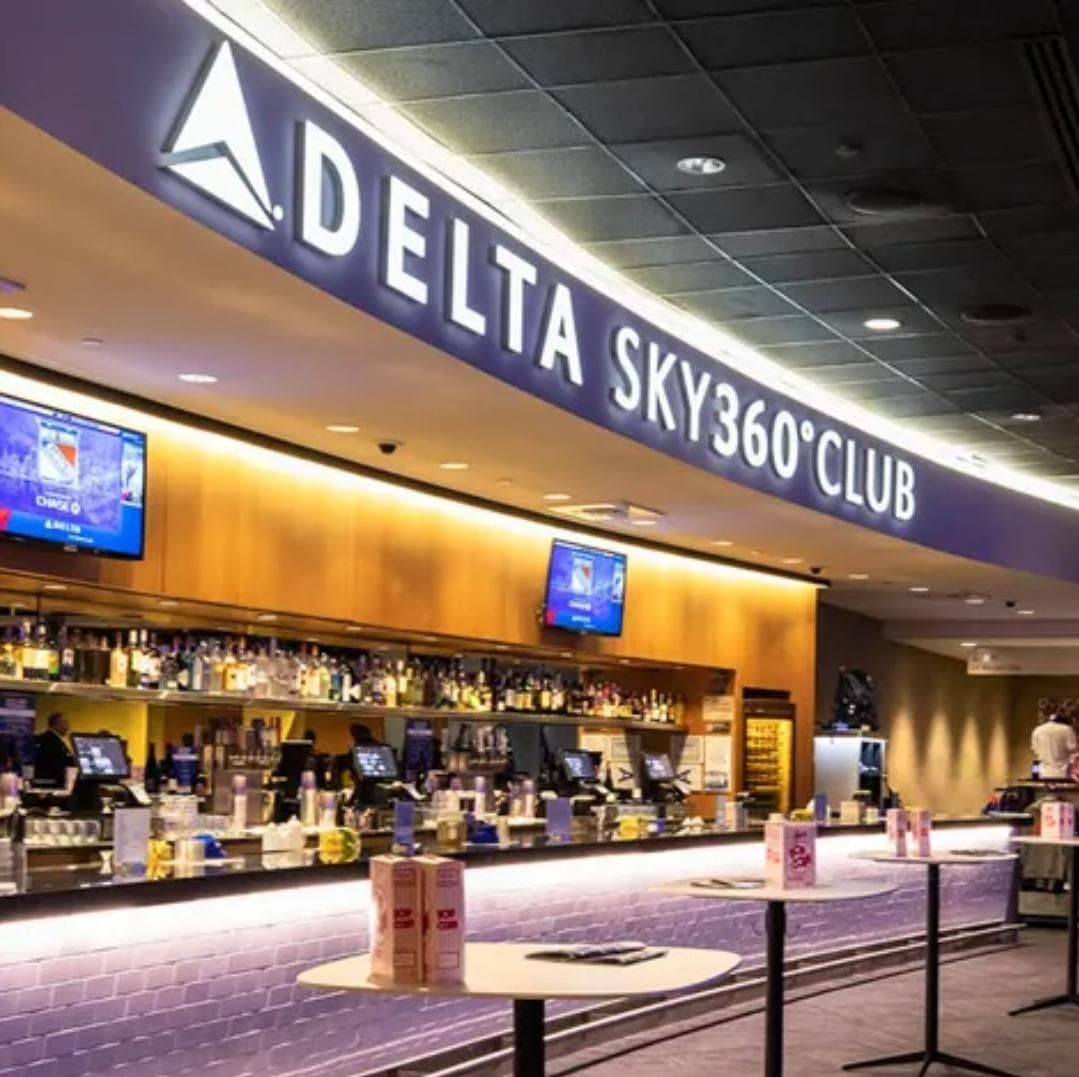 Delta 360 Sky Club photo 4