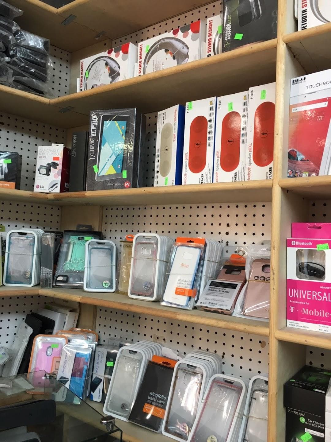 World Phone Hut Inc Unlocked Cell Phones photo 2