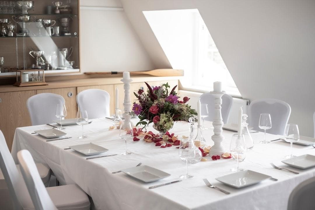 Linden House photo 1