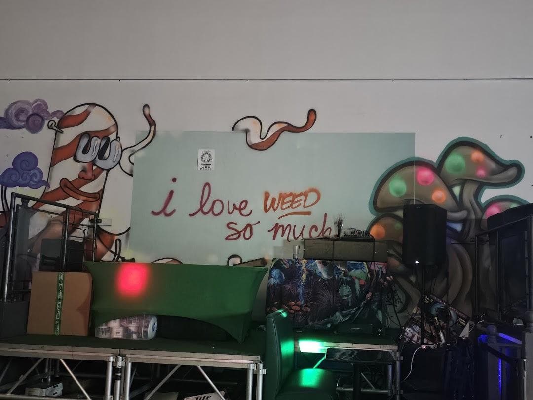 MED 420 ATX photo 2