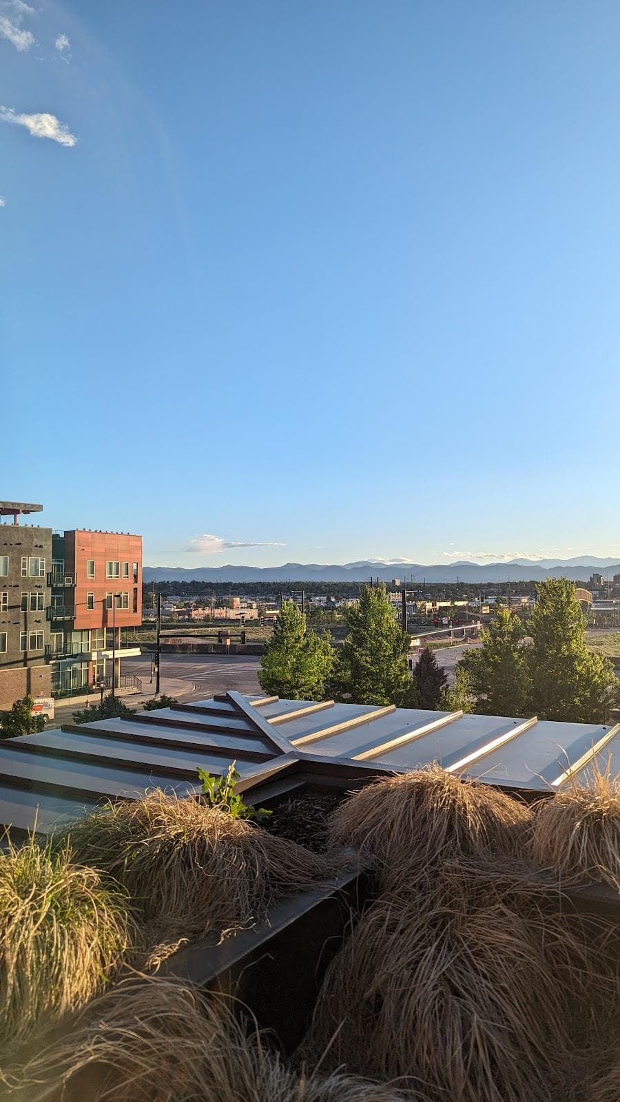 990 S Broadway - Garage photo 5