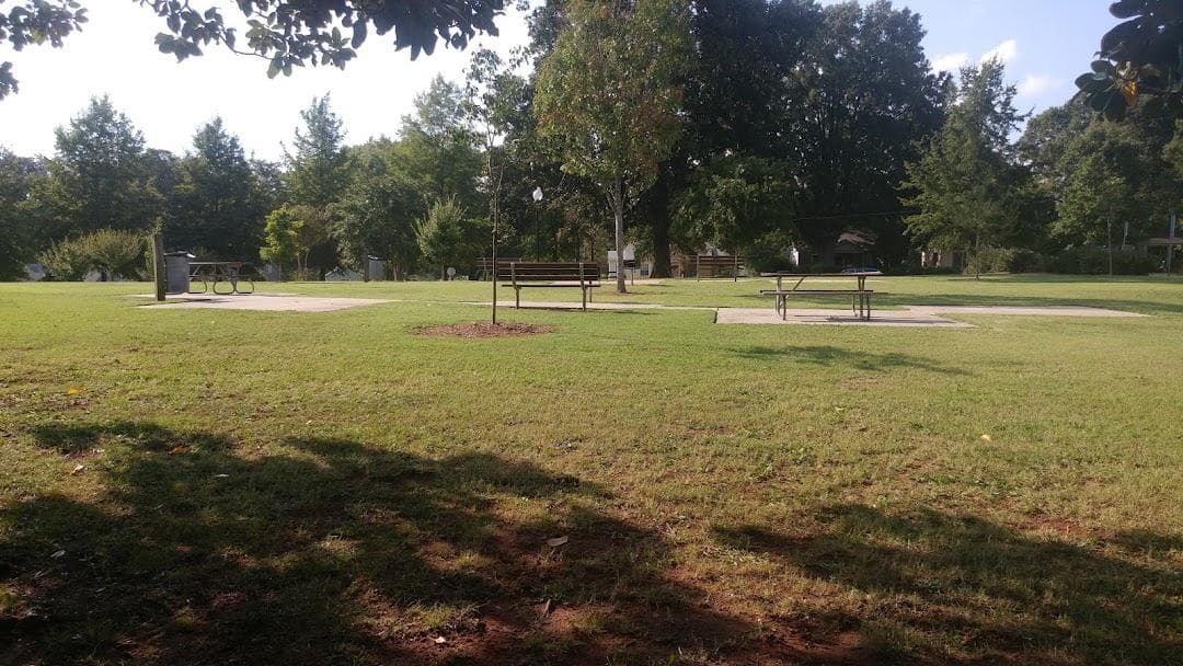 Bette Rae Thomas Recreation Center photo 2