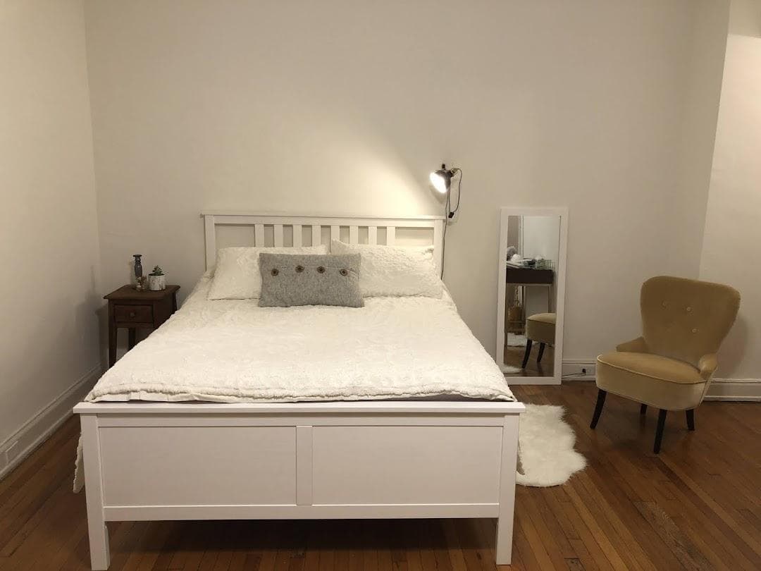 Chancellor Apartments photo 2