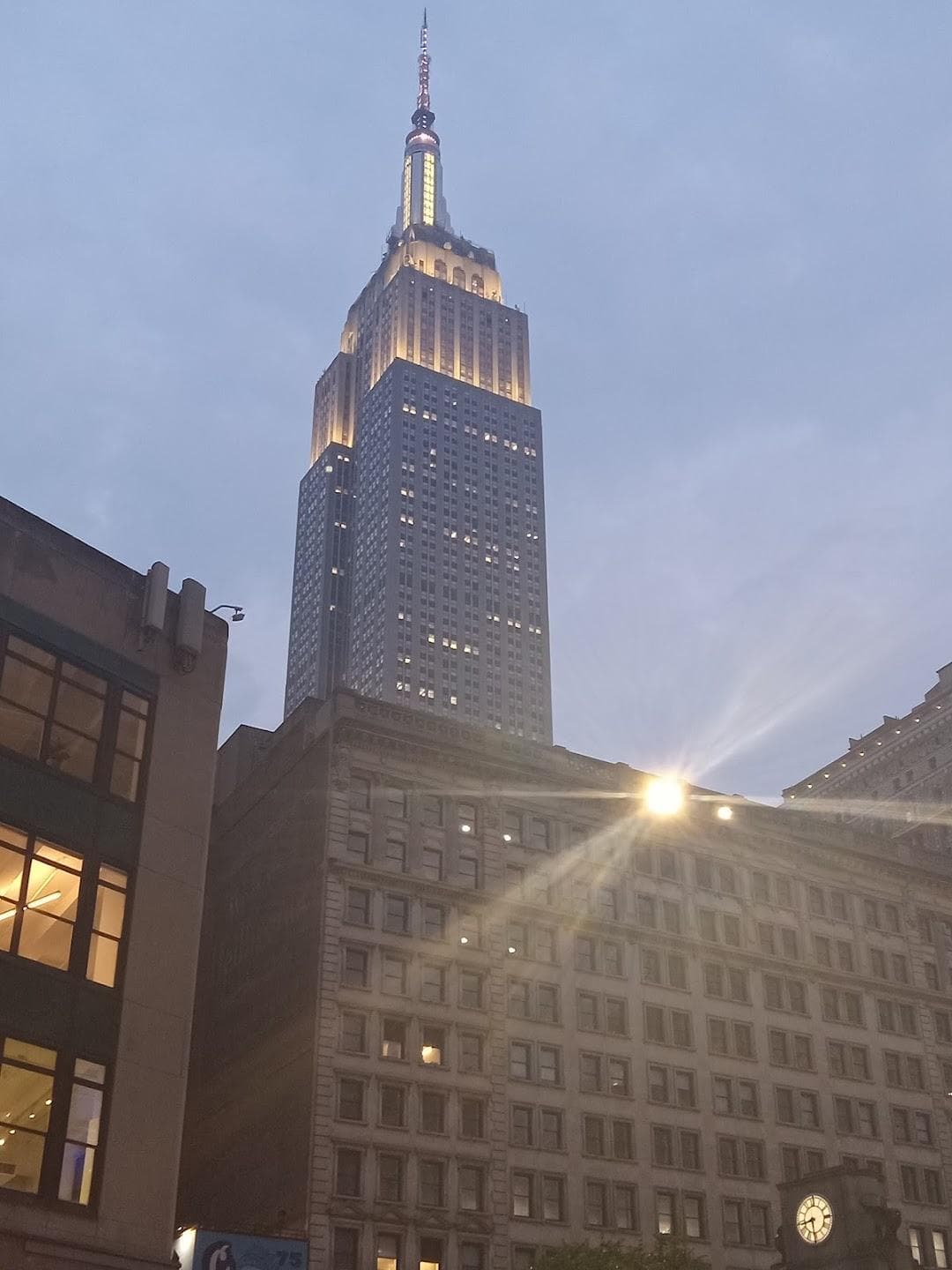 151 W 34th St. photo 5