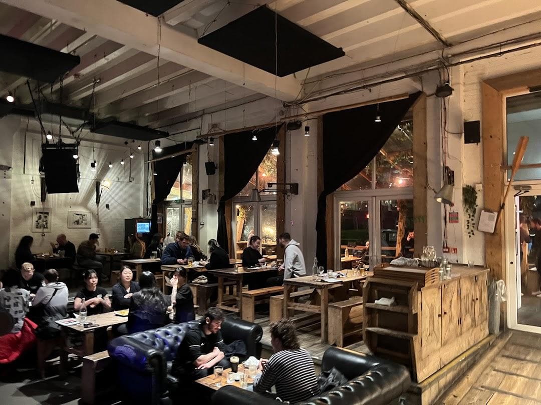 Number 90 Bar Hackney Wick photo 5