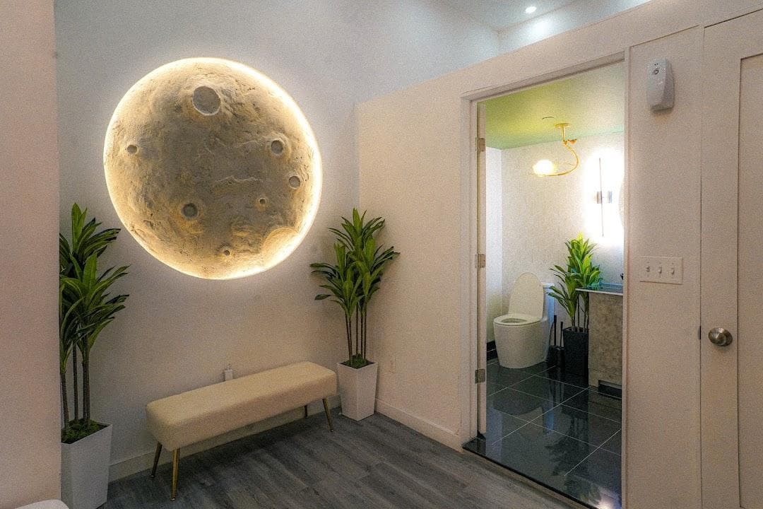 NEST Broadway photo 1