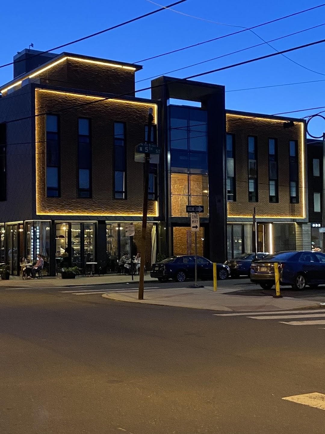 The Queen Hotel Queen Village, Sonder photo 1