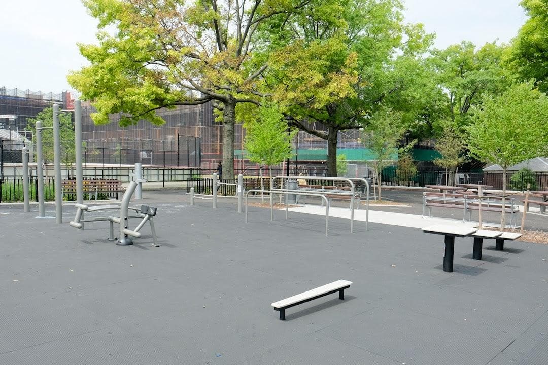 Dutch Kills Playground photo 1