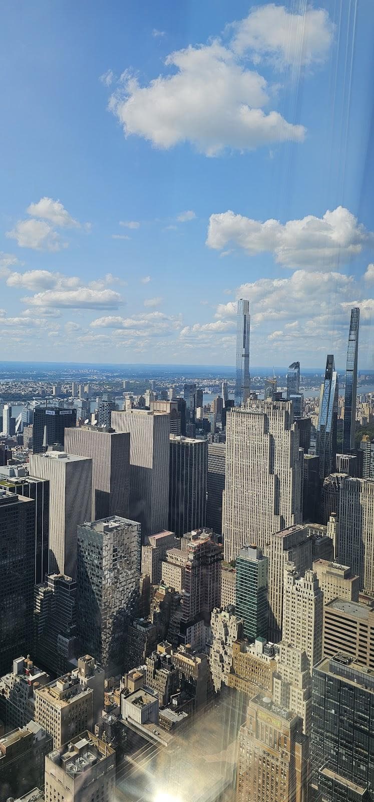 89 E 42nd St photo 4