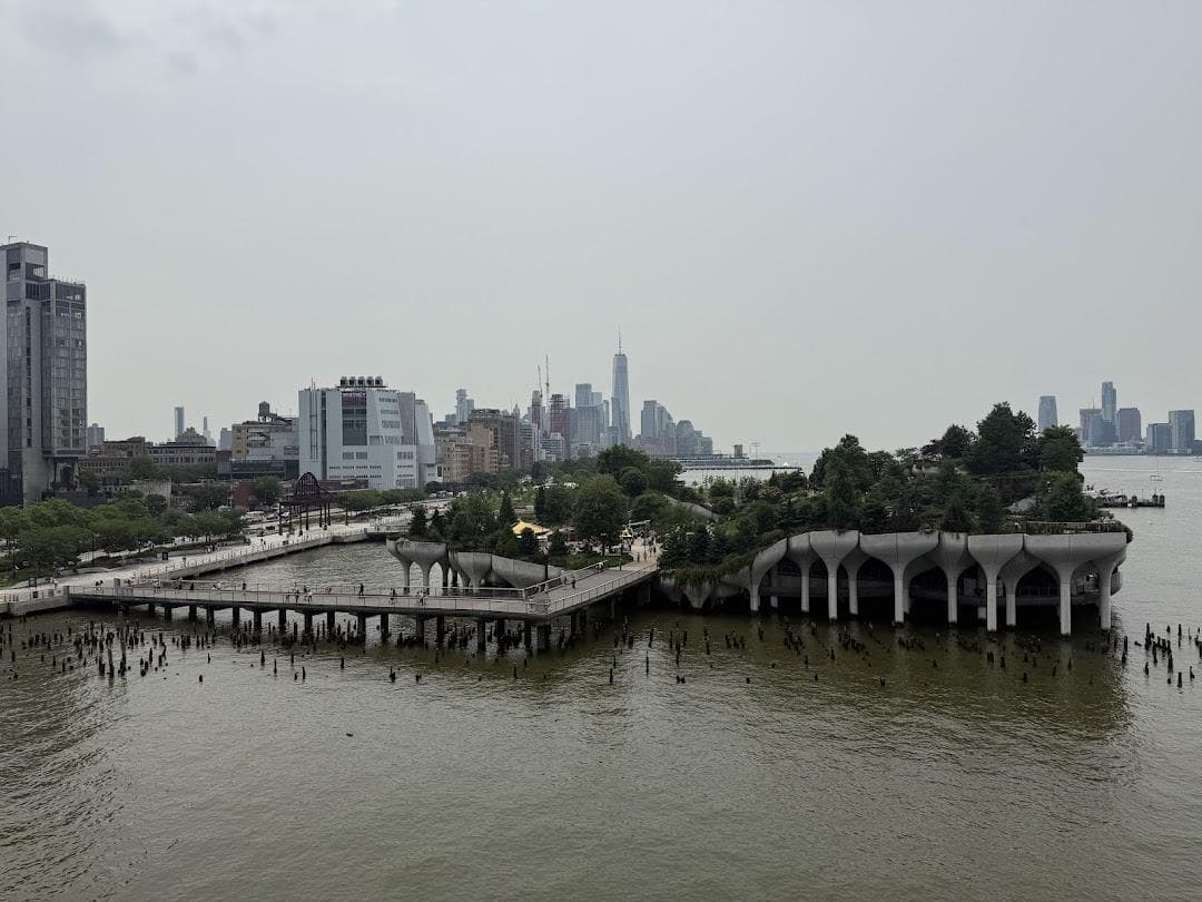 Hudson River Park photo 2