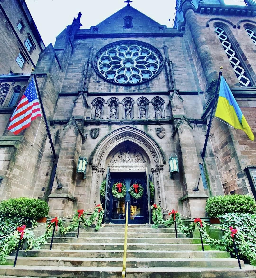 St James' Church photo 4