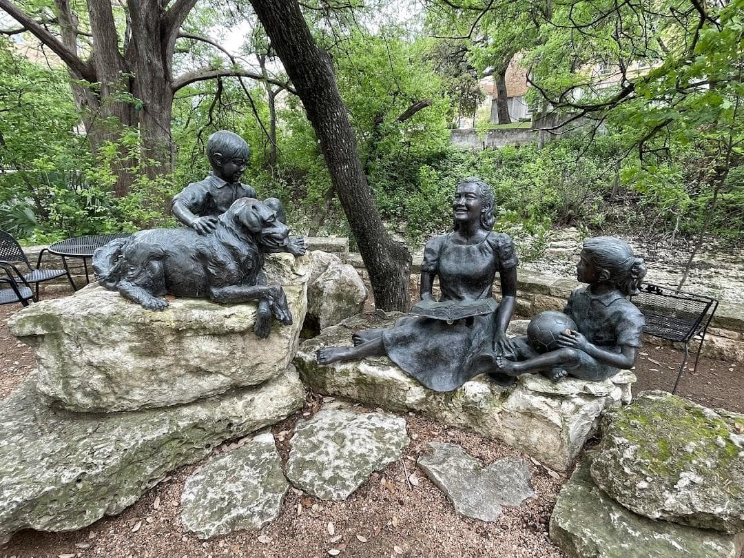 Etter-Harbin Alumni Center photo 2