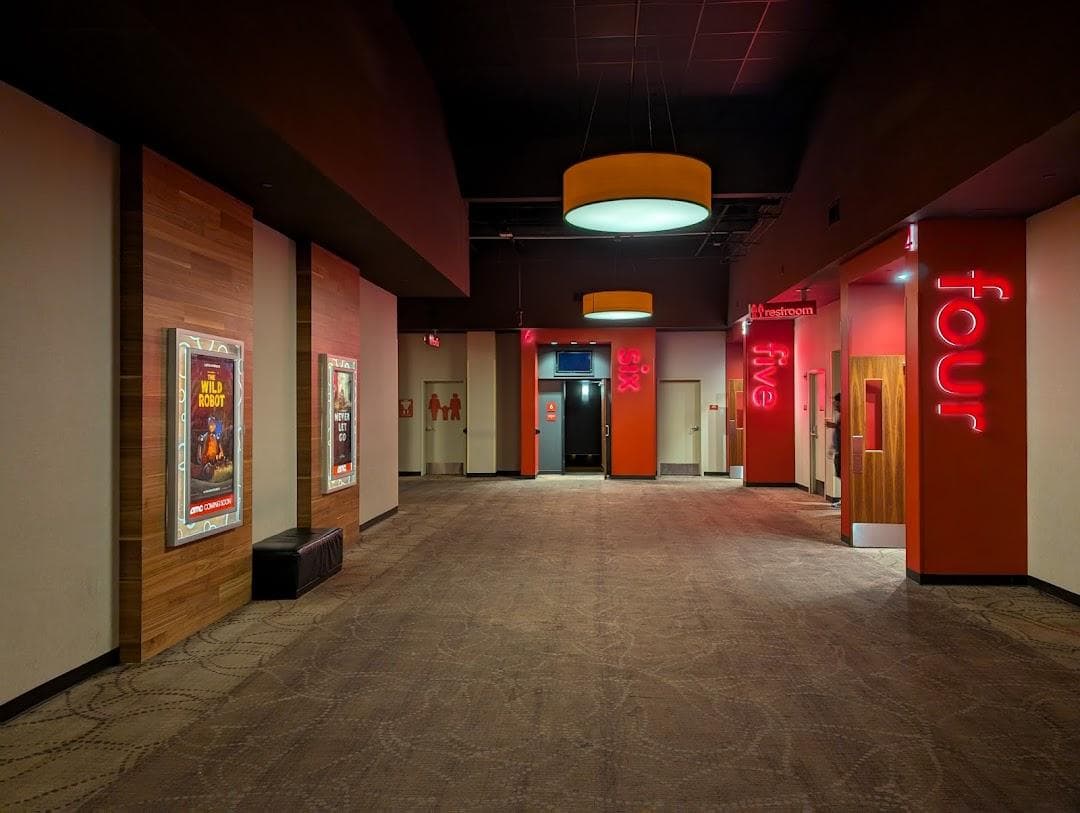 AMC Pembroke Lakes 9 photo 4