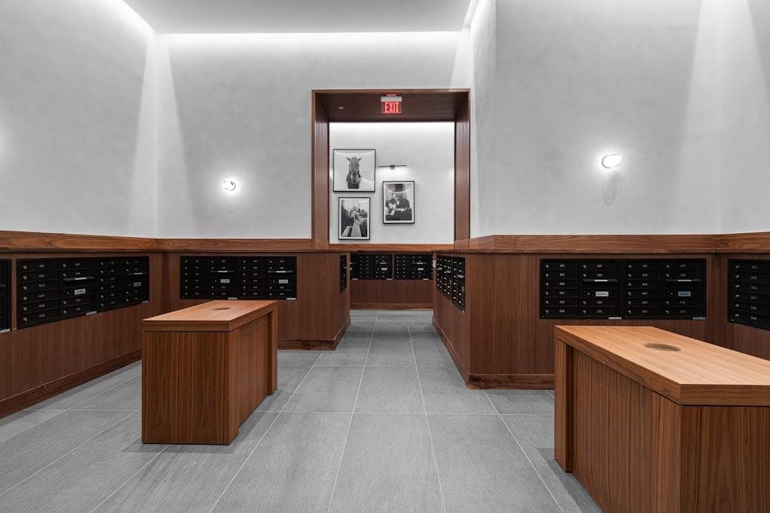 800 Broadway photo 3