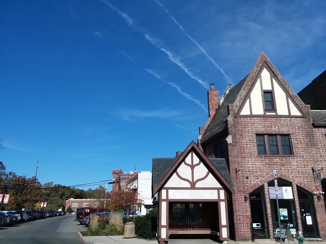 Upper Montclair photo 3