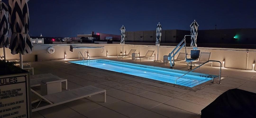 Arlo Washington DC photo 3