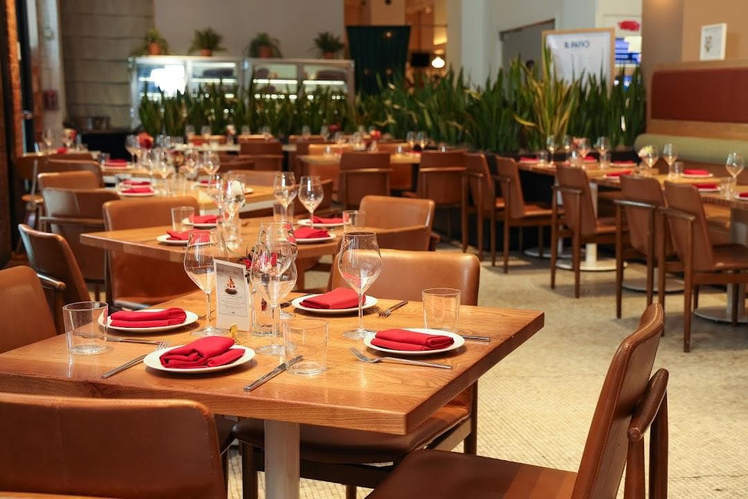 La Pizza & La Pasta photo 2