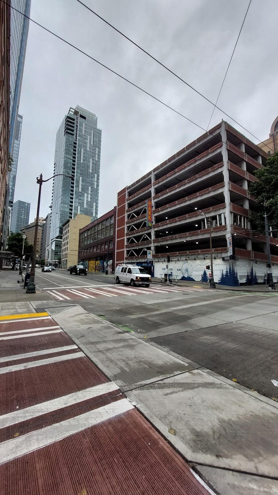 1501 2nd Ave photo 3