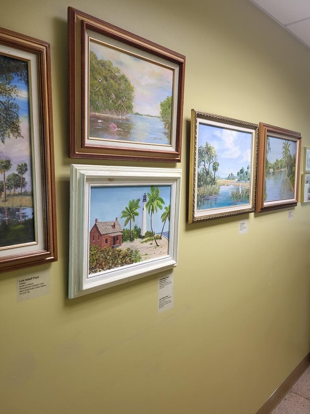 Miami Springs Branch Library photo 2