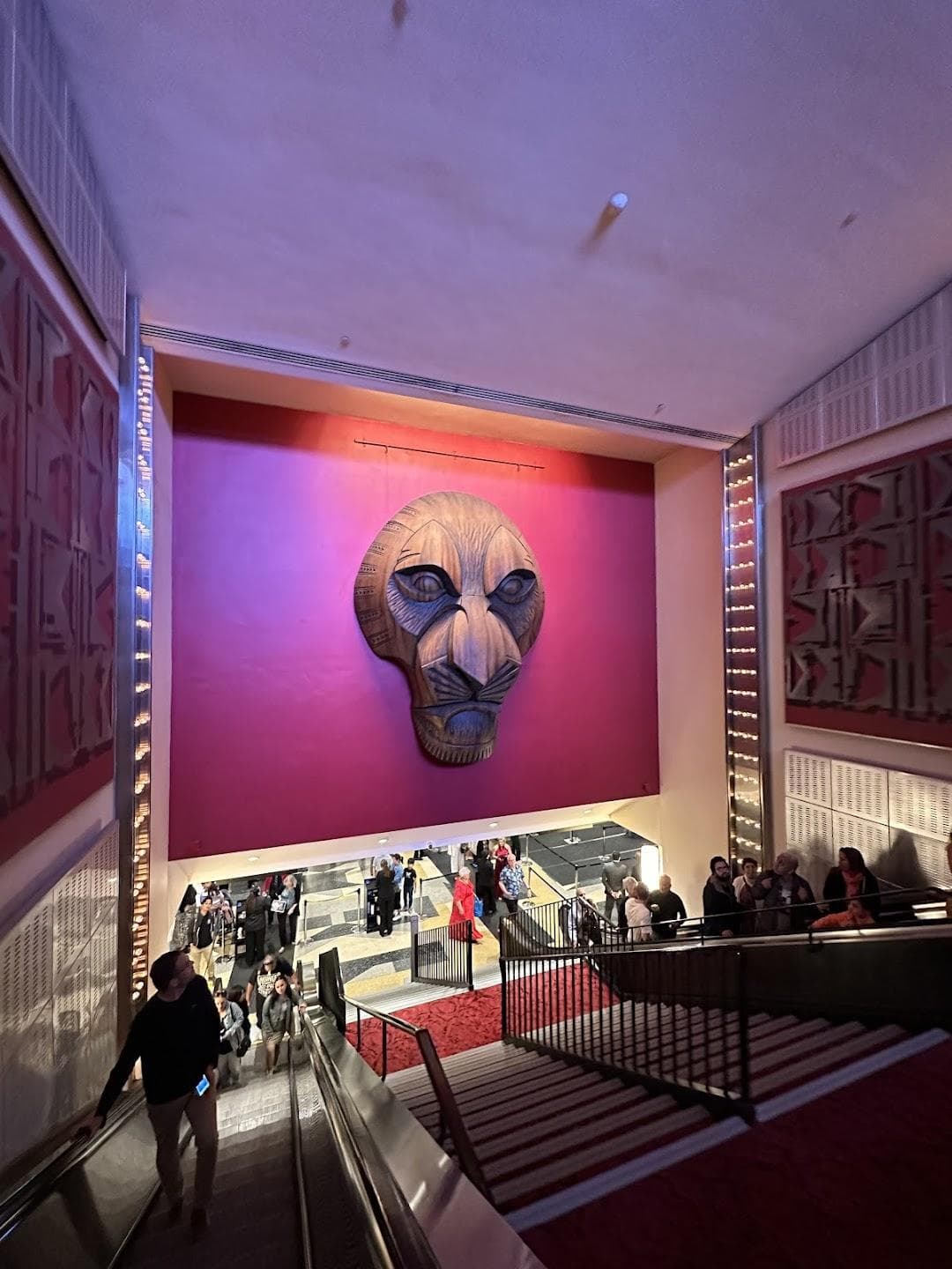 Minskoff Theatre photo 1