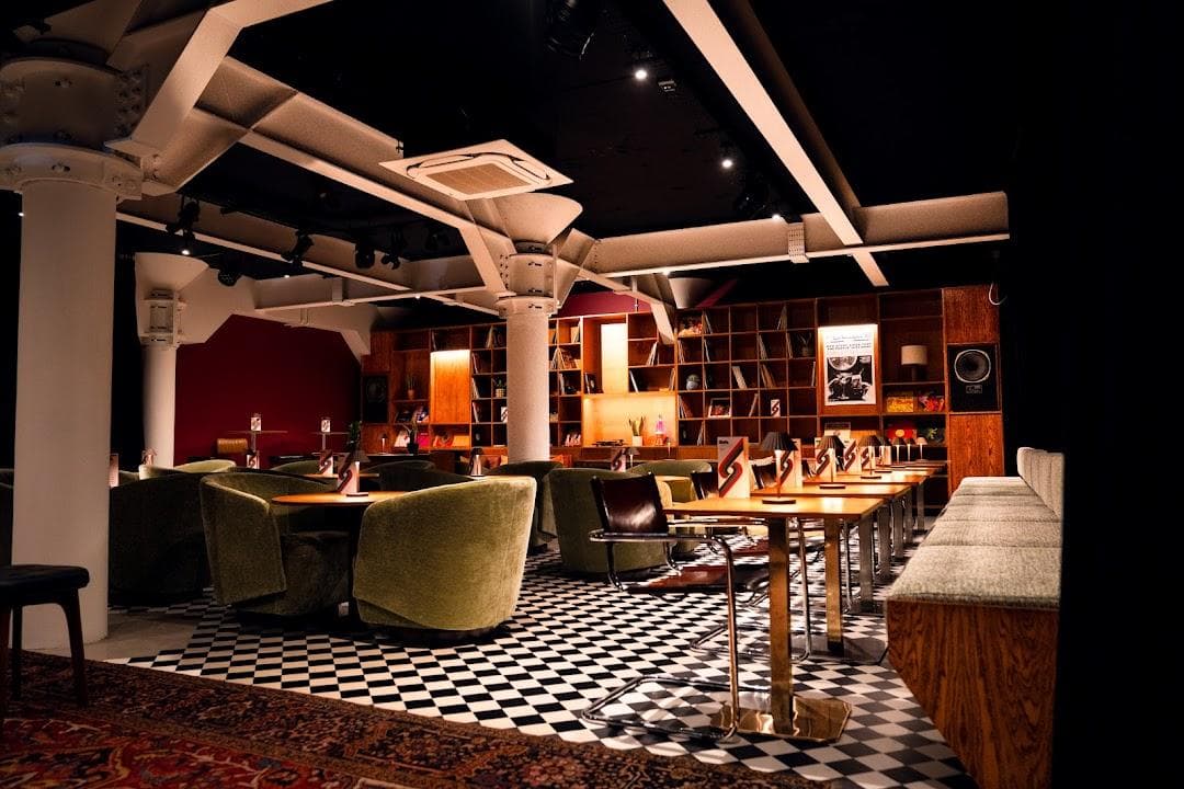 Side Street Manchester photo 4