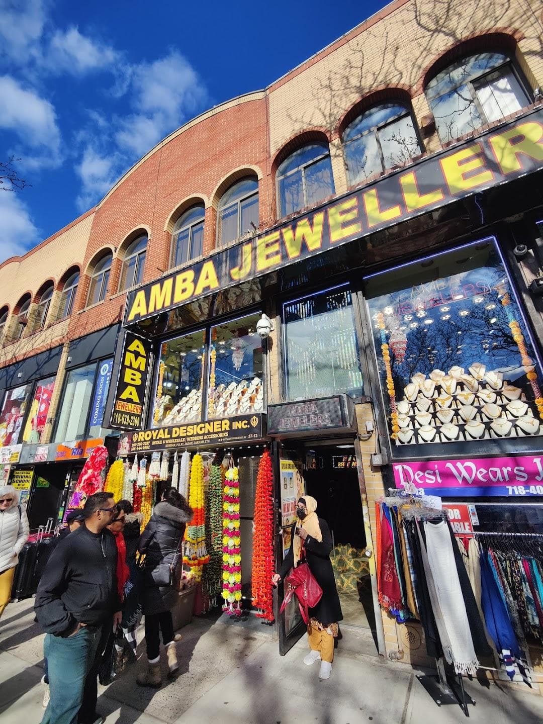 Jackson Heights photo 4