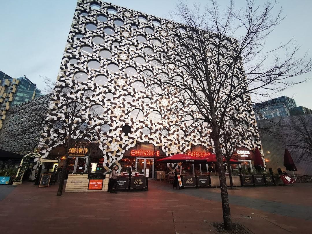 The O2 photo 2