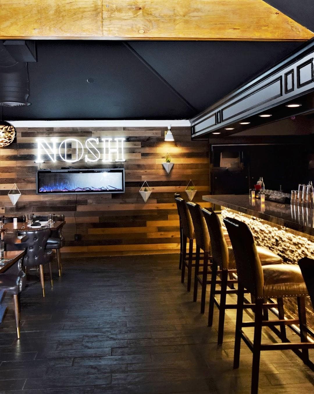 Nosh Kitchen & Cocktails photo 1