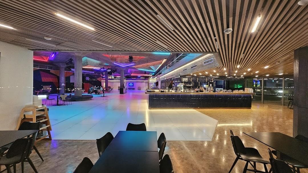 Queen Elizabeth Hall photo 3