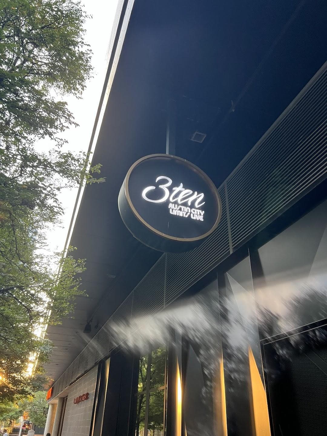 3Ten Austin City Limits photo 4