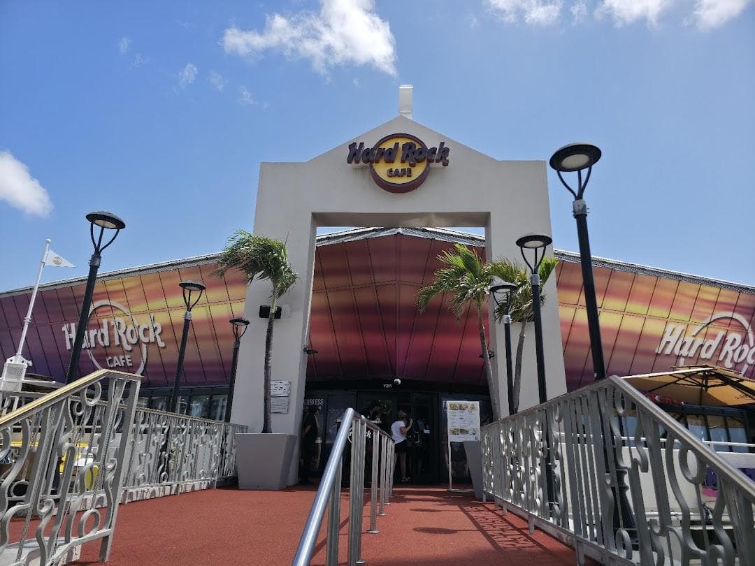 Hard Rock Cafe photo 1