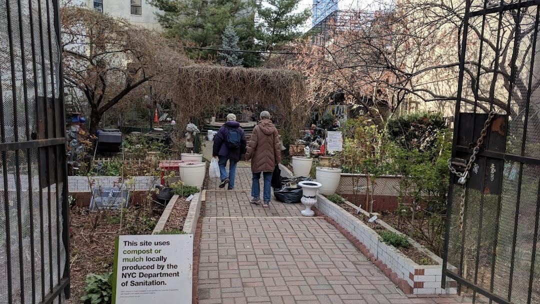 Maggie's Magic Garden photo 2