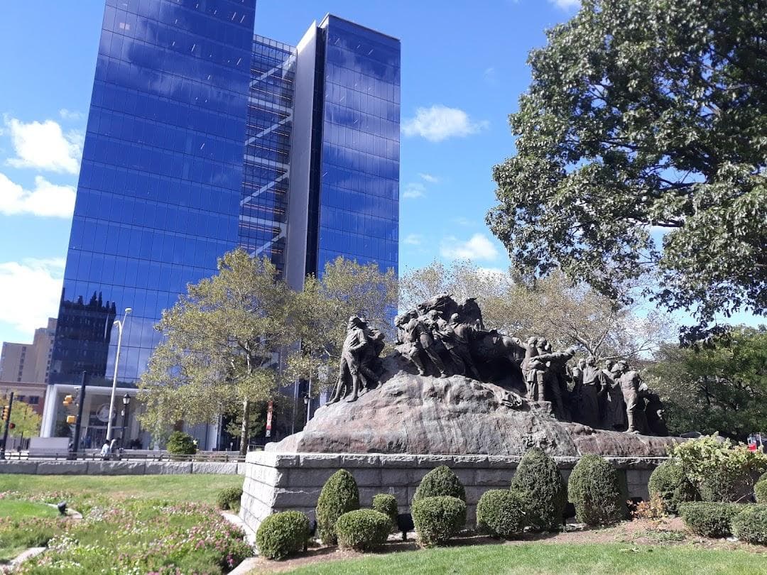 Military Park photo 2