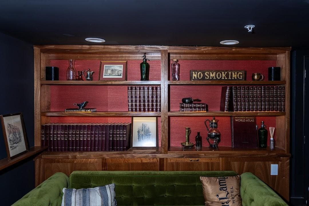 The Gas Lamp Hotel photo 1