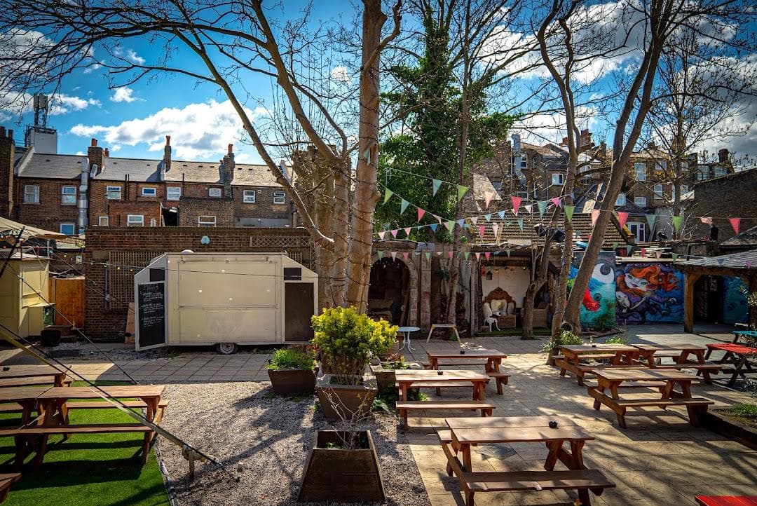 Fox & Firkin photo 1