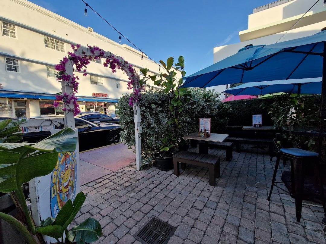 South Beach Brewing Company Taproom & Restaurant photo 2