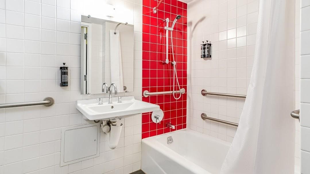 Paramount Times Square - A Generator Hotel photo 2