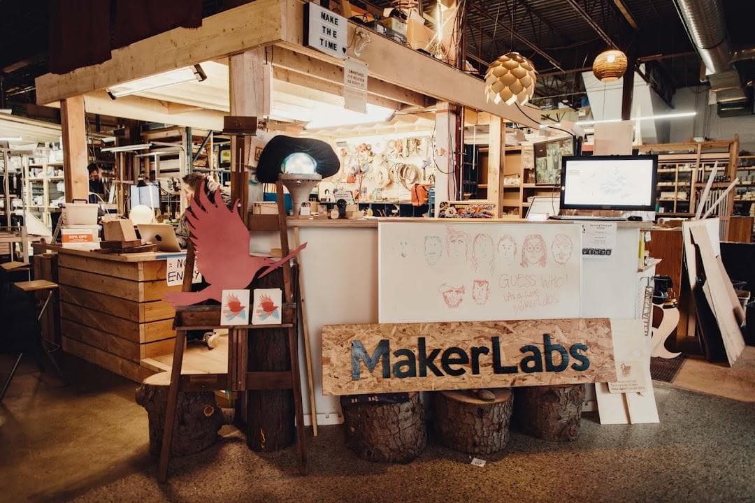 MakerLabs photo 2