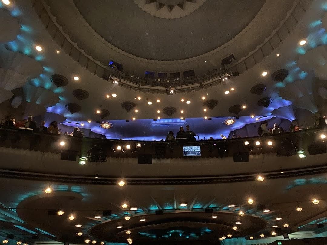 Apollo Victoria Theatre photo 6