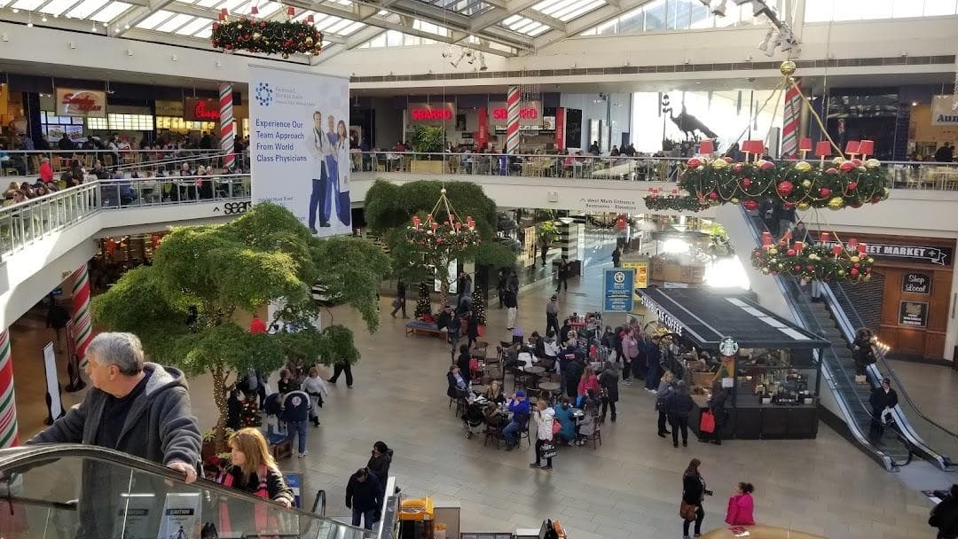 Paramus Park photo 1