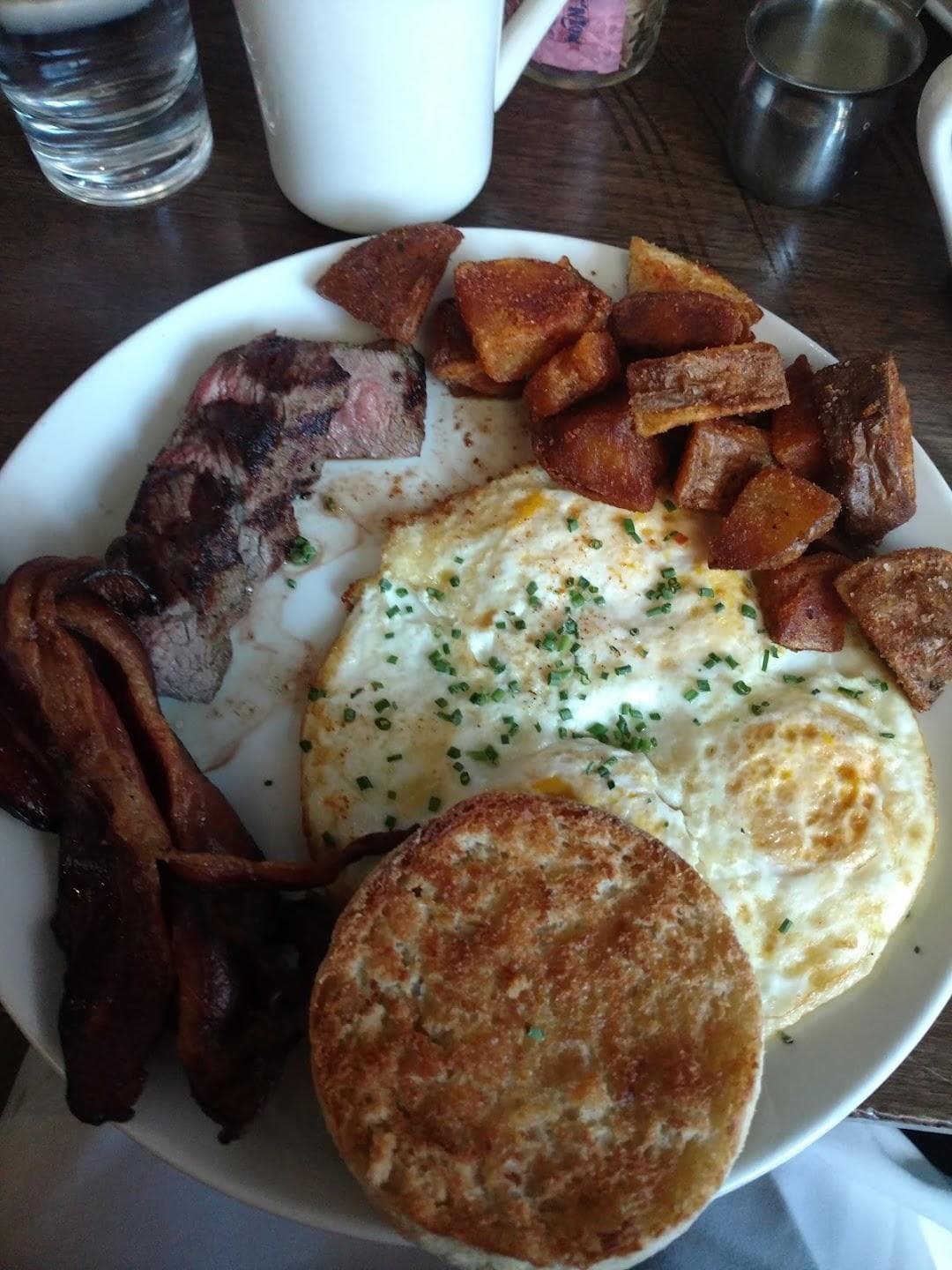 The Sinclair photo 4