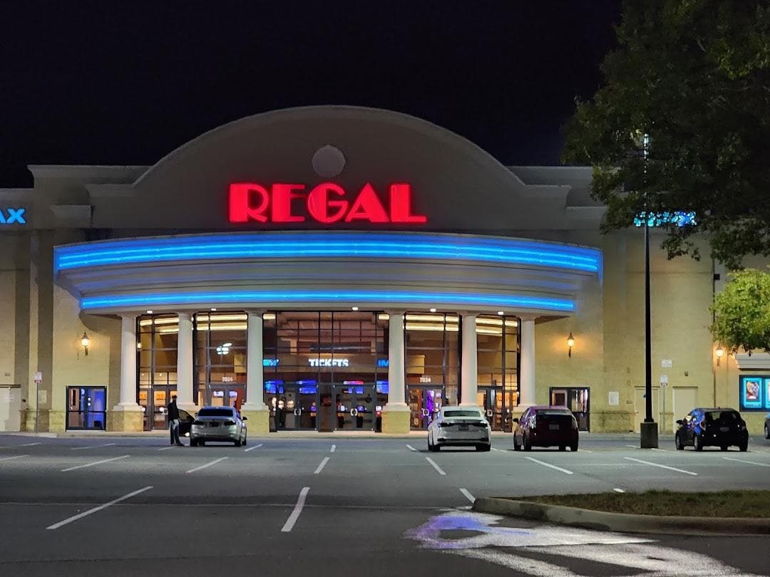 Regal Stonecrest at Piper Glen photo 3