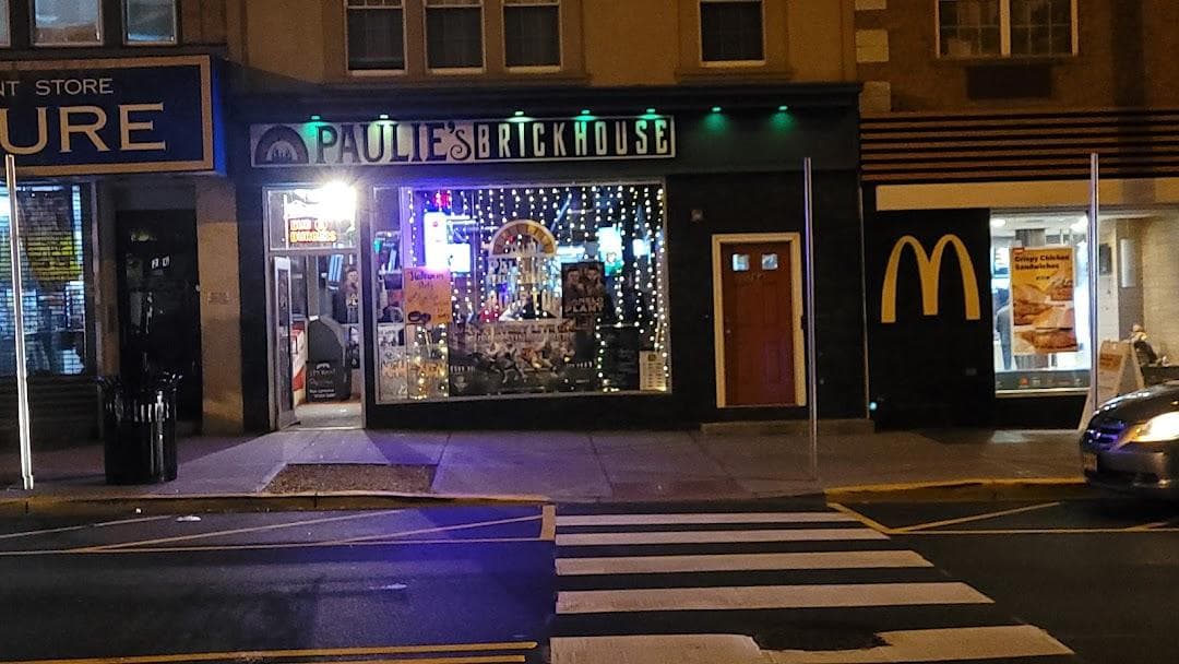 Paulie’s Brickhouse photo 2