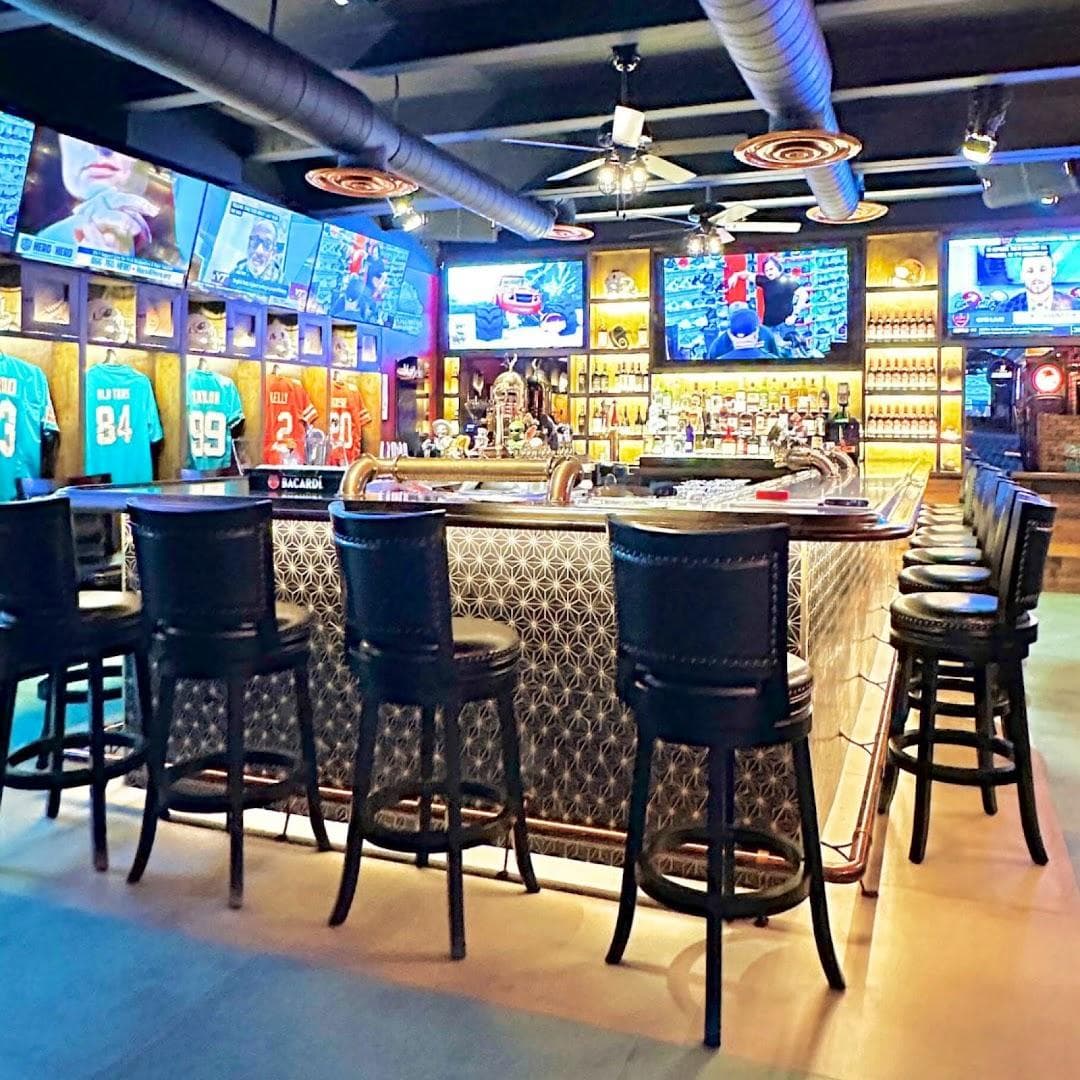 Old Tom's Sports Bar Miami Springs photo 2