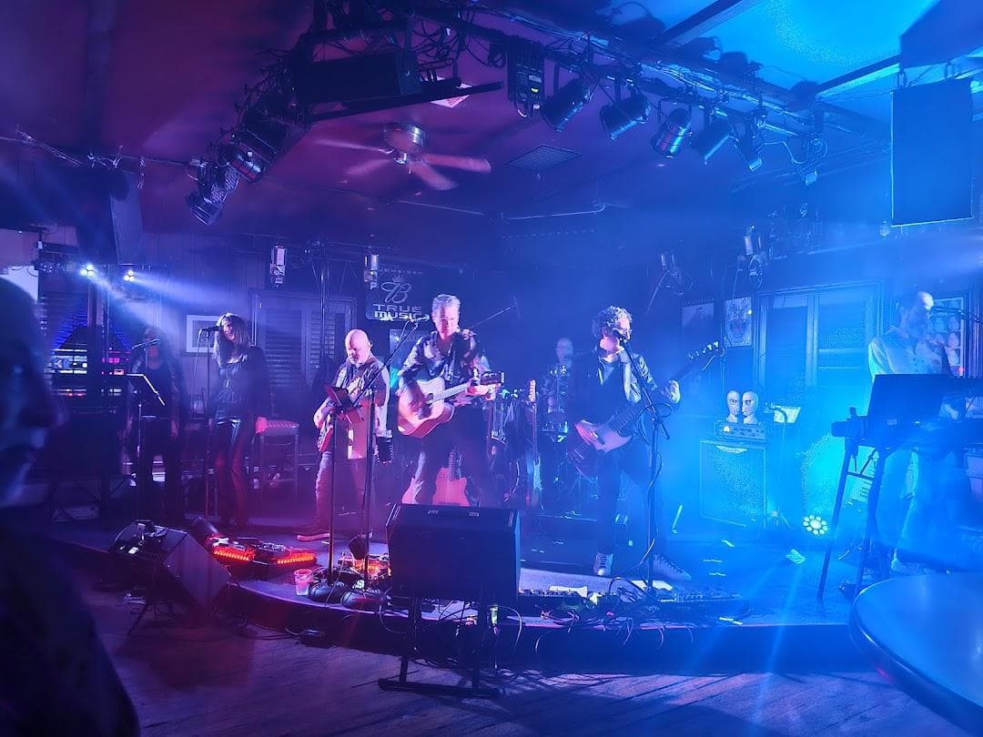 Tierney's Tavern photo 3